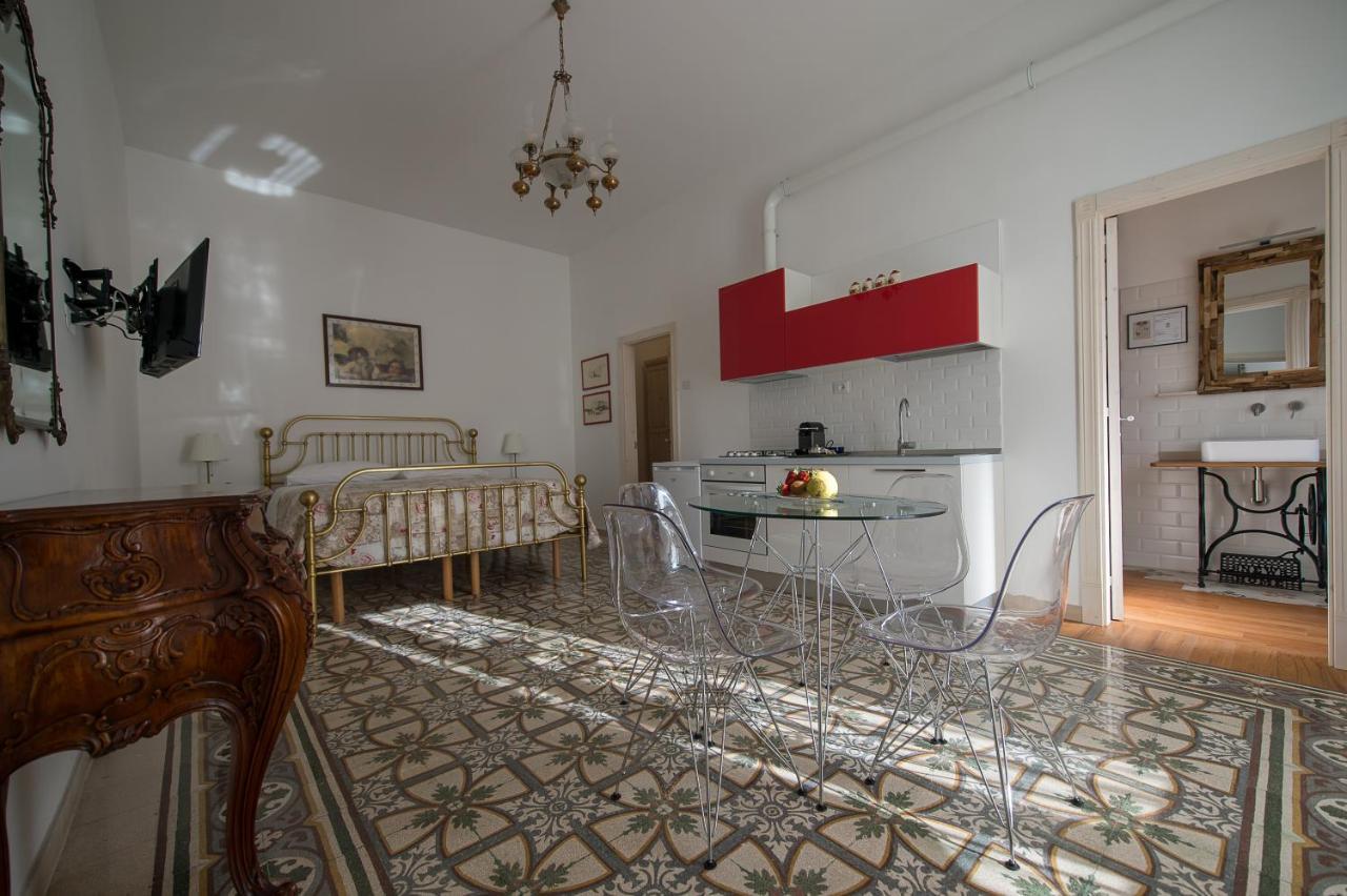 Ai Cappuccini Guest House Нойкаттаро Экстерьер фото